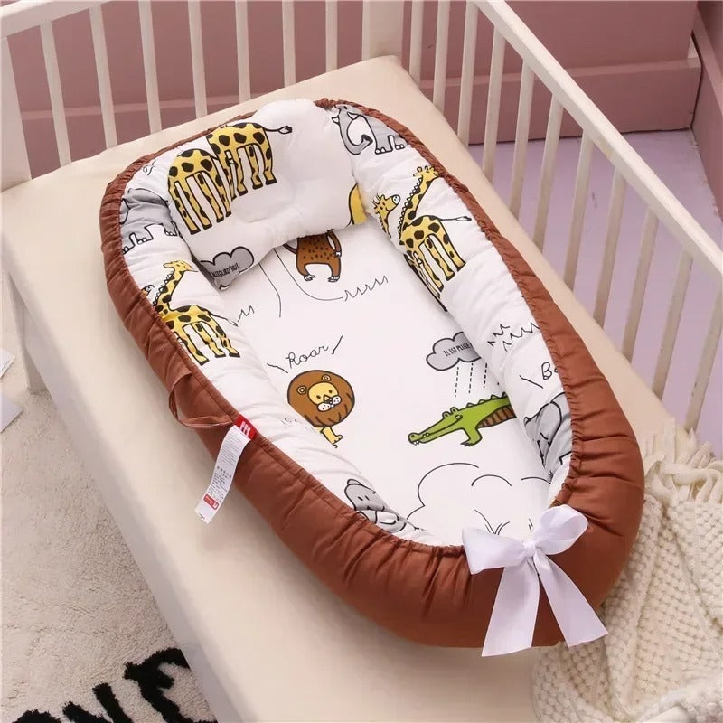 Reducteur-de-lit-bebe-girafe